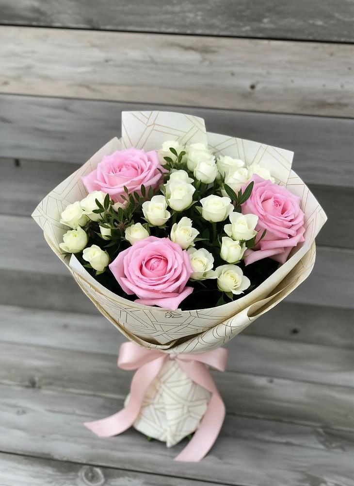 Букет цветов из: Розы в Турксаде