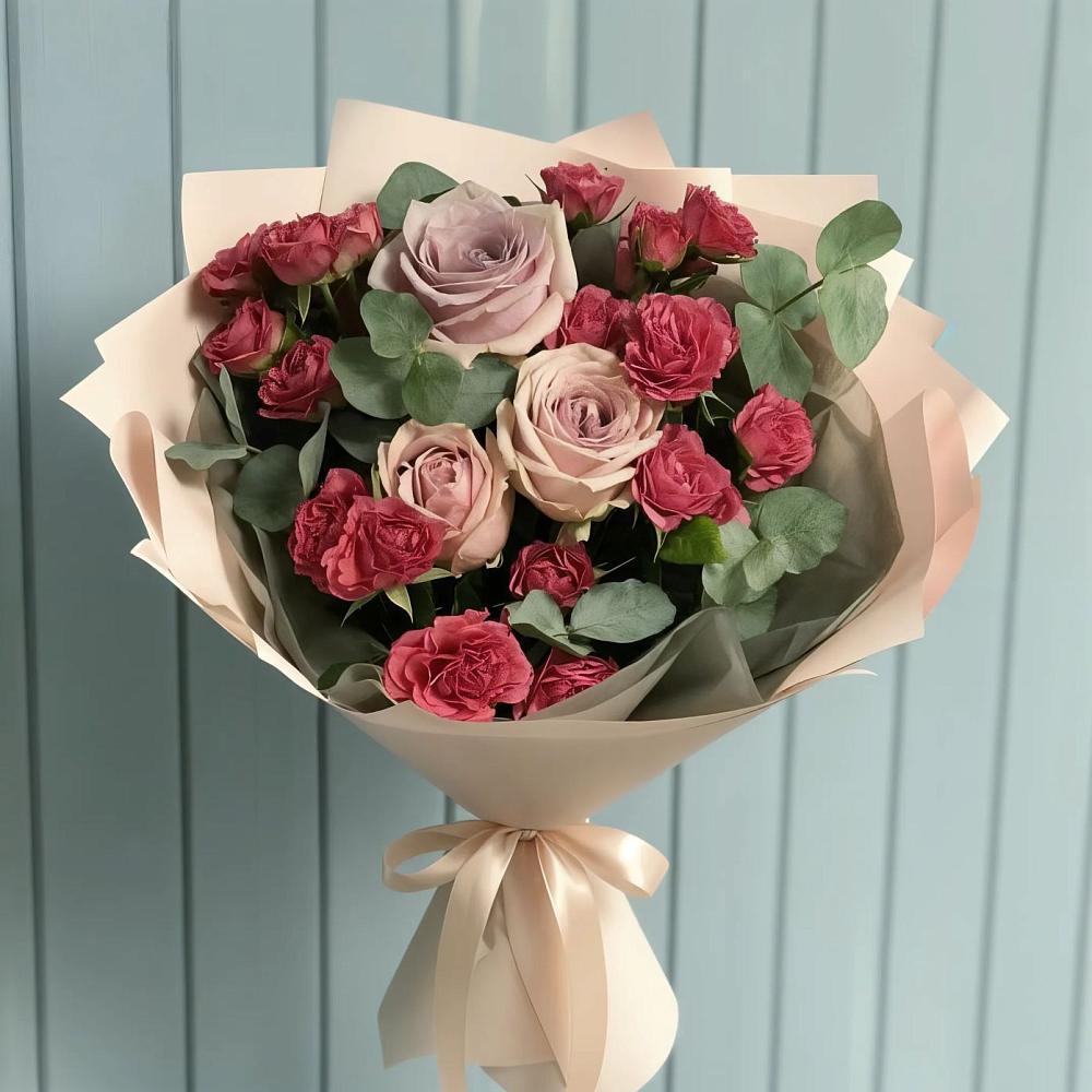 Букет цветов из: Гвоздики и Розы в Турксаде