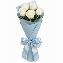 Букет 5 Белых роз Проуд в Турксаде