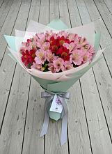 Букет цветов из:  Альстромерии в Турксаде
