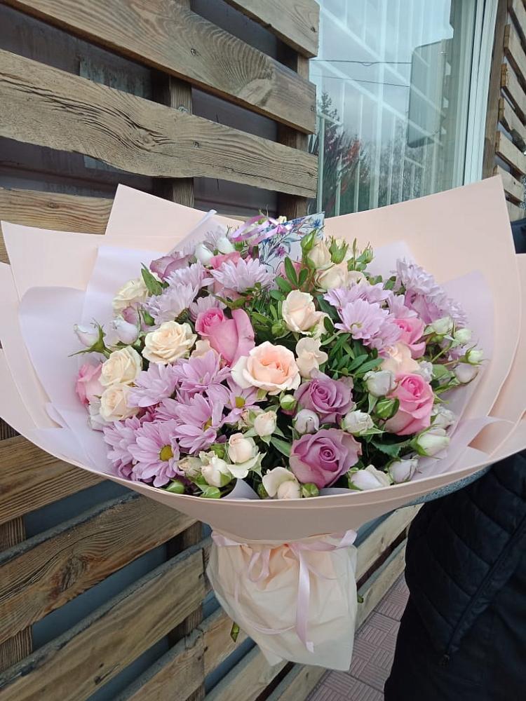 Букет цветов из: Розы и Хризантемы в Турксаде