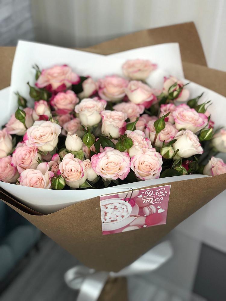 Букет цветов из: Розы в Турксаде