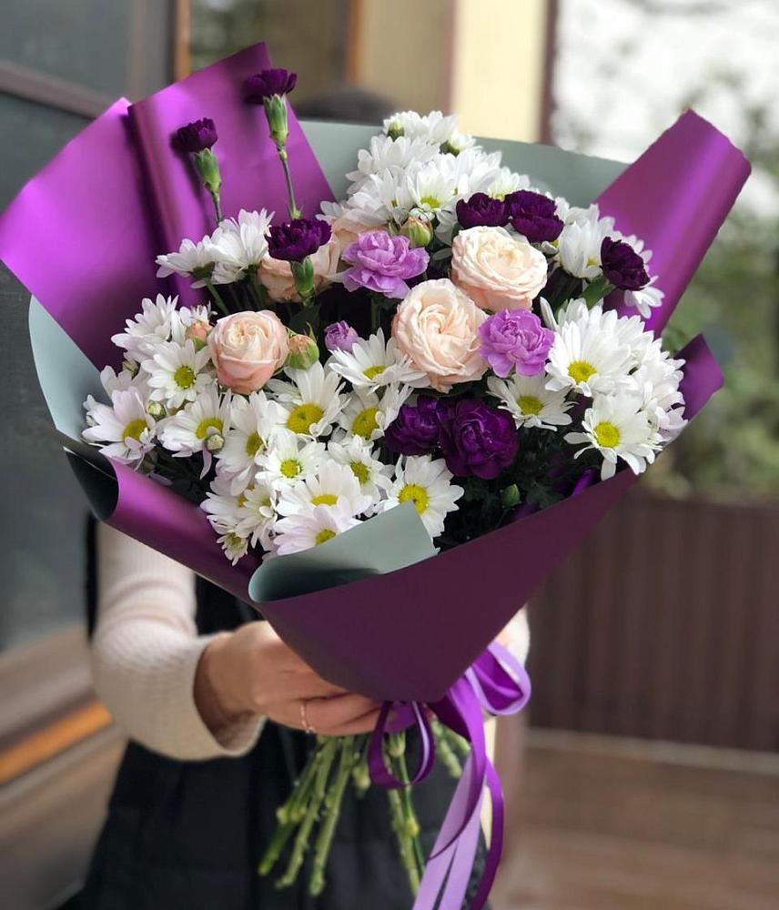 Букет цветов из: Хризантемы, Гвоздики и Розы в Турксаде