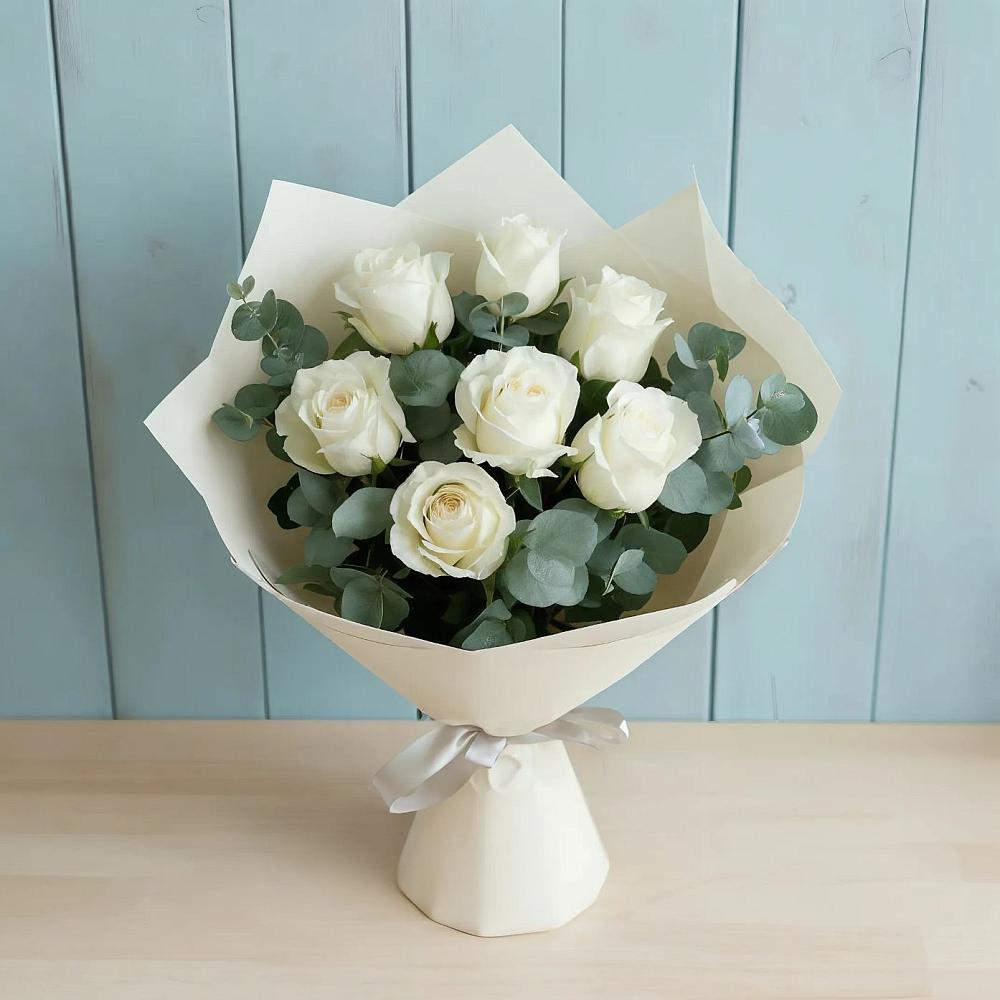 Букет Белые розы в Эвкалипте в Турксаде