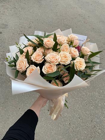 Букет Кремовые розы Латте в Турксаде