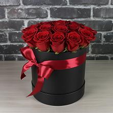 Цветочная композиция из Розы в шляпной коробке в Турксаде