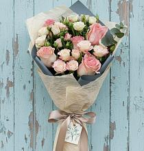 Букет цветов из:  Розы в Турксаде