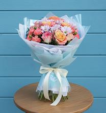 Букет цветов из:  Хризантемы и Розы в Турксаде