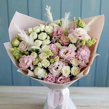 Букет цветов из:  Альстромерии и Розы в Турксаде